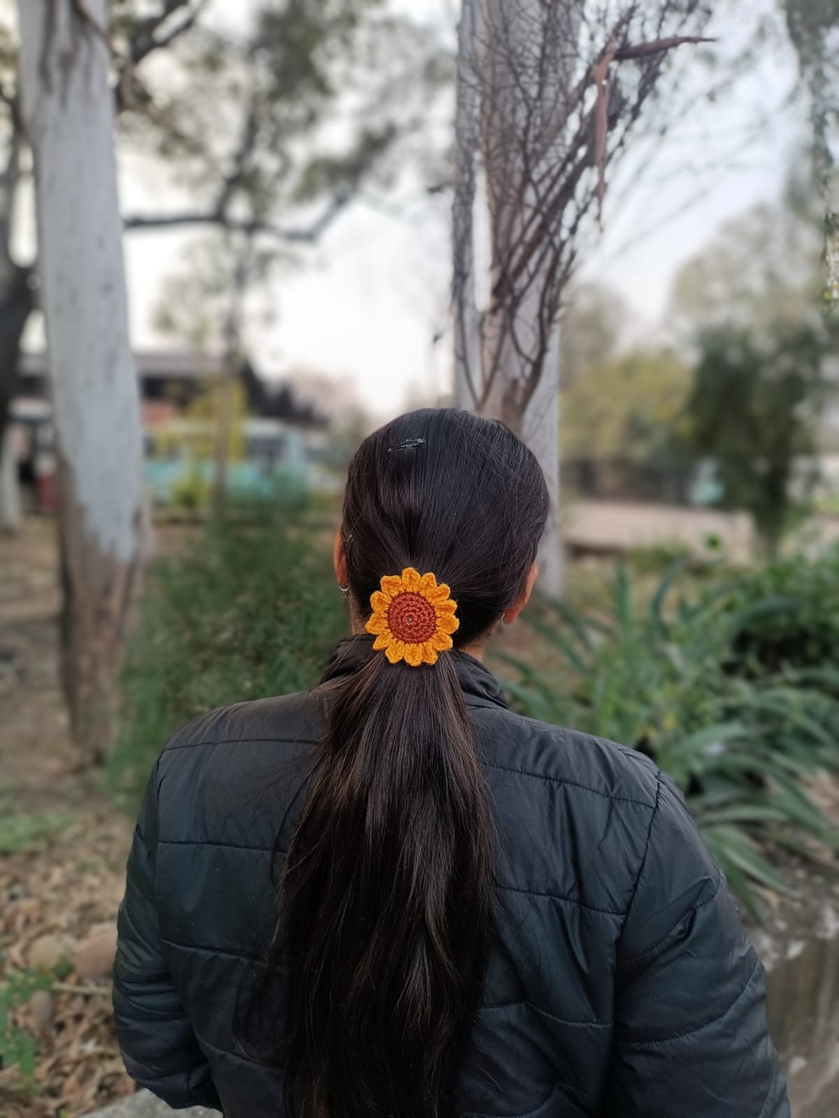 Sunflower Hairtie